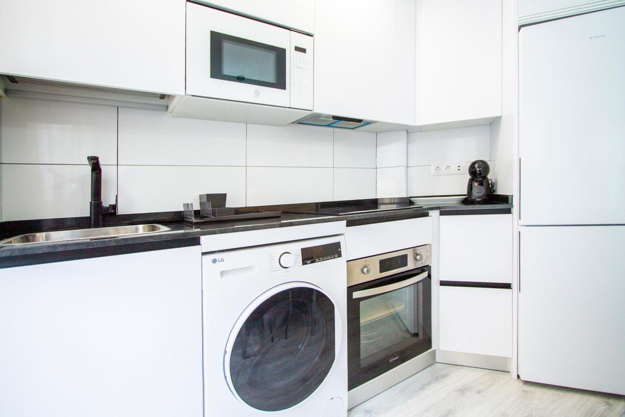Apartamentos Cuatro Caminos — Photos 1